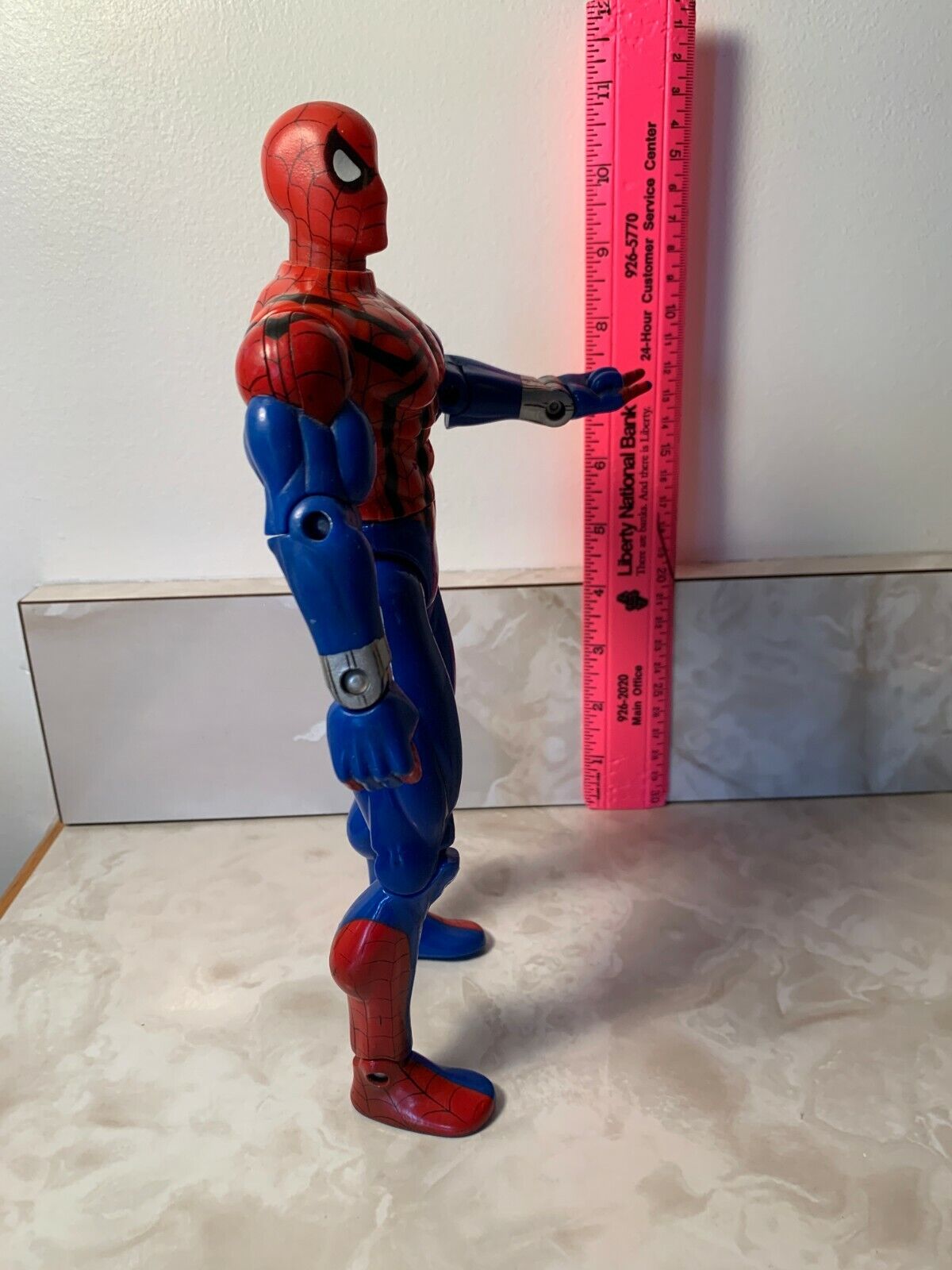 Vintage 1995 Toy Biz Spider-Man 10 1/2