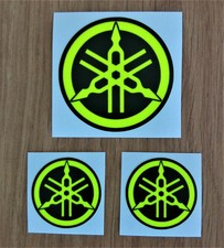 3 ADESIVI ADESIVO YAMAHA DIAPASON TONDO - GIALLO FLUO - INTAGLIO ECCELLENTE