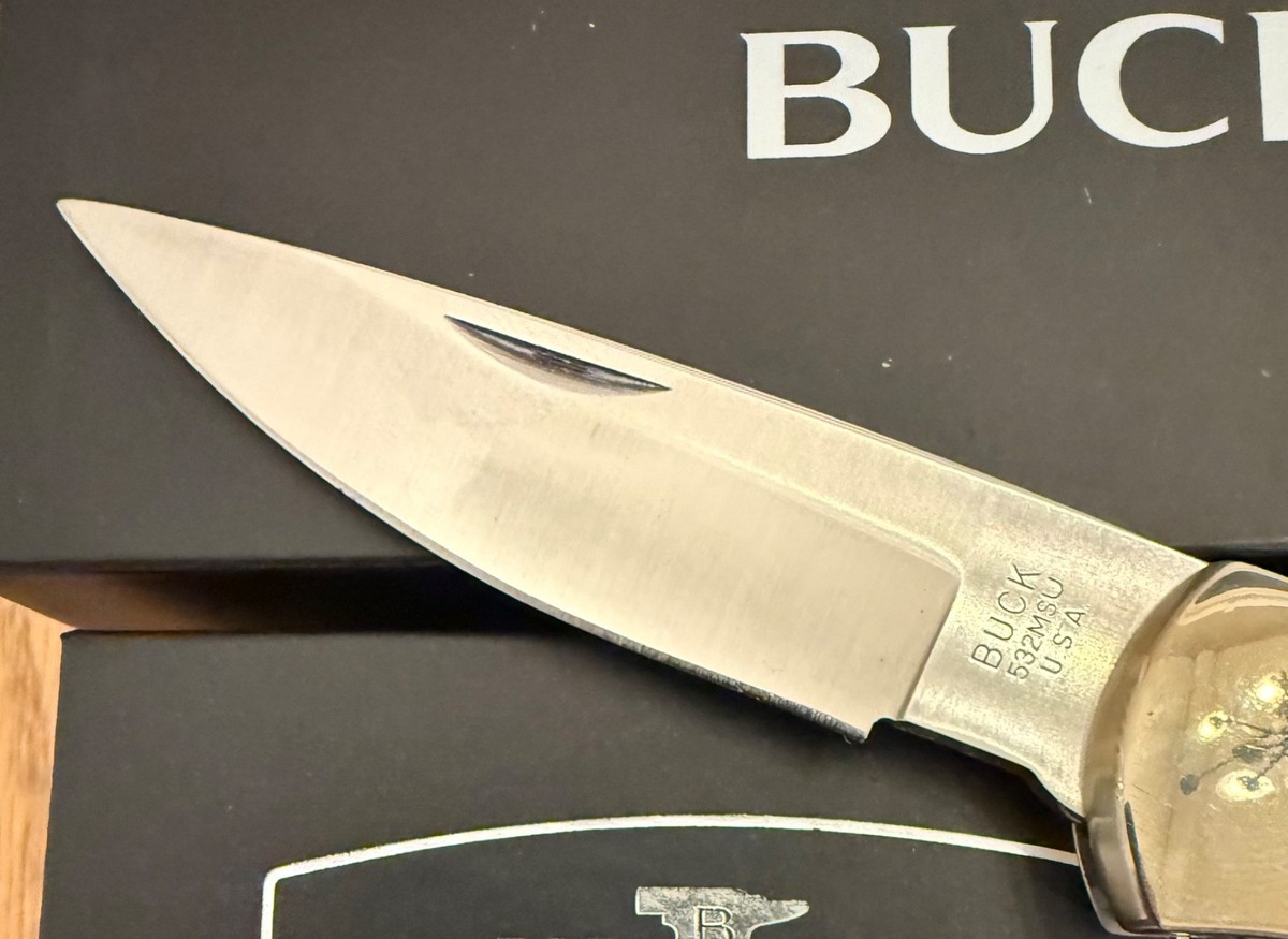 RARE BUCK MASTER SERIES 532 BG-42 GREEN KNIFE NEVER USED IN BOX