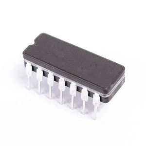ADC0833CCJ Semiconductor - CUSTODIA: Standard MAKE: Generic