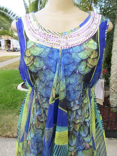 NWT One World Dress XL Peacock Print Beaded Neck Sleeveless Hi-Low Multicolor - Picture 3 of 15
