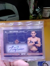 2017 Topps Ufc#3/25 Auto Tony Ferguson 🔥 🔥 🔥 signature swatches