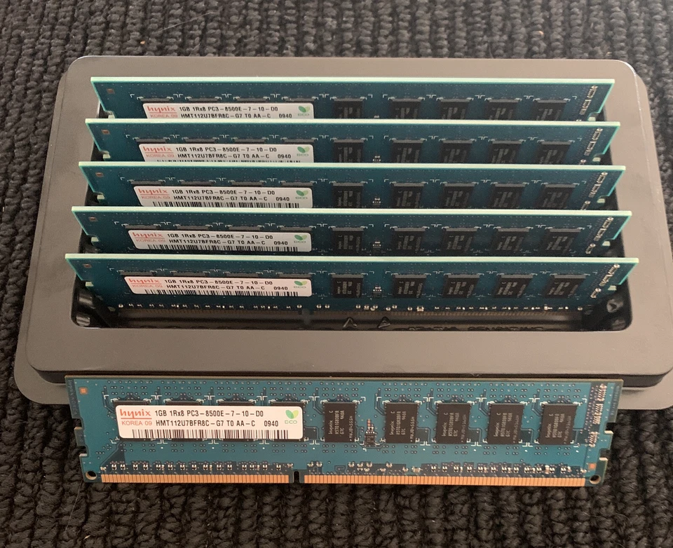(6) Hynix 1GB 1Rx8 PC3 8500E 7-10-D0 RAM - Image 2 of 4