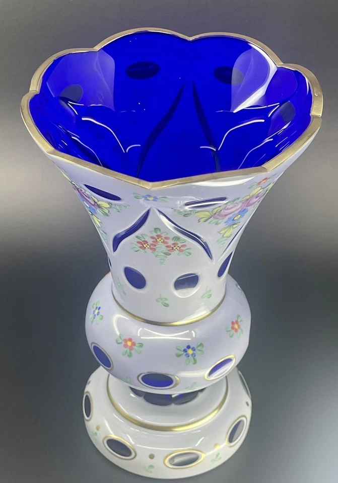 Vase Médicis - Bohème - Cristal Opaline Overlay - Ancien - Bleu - Photo 2/4