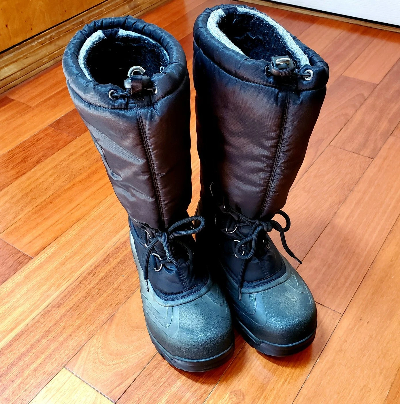 sorel snowlion tall insulated winter snow pac boots