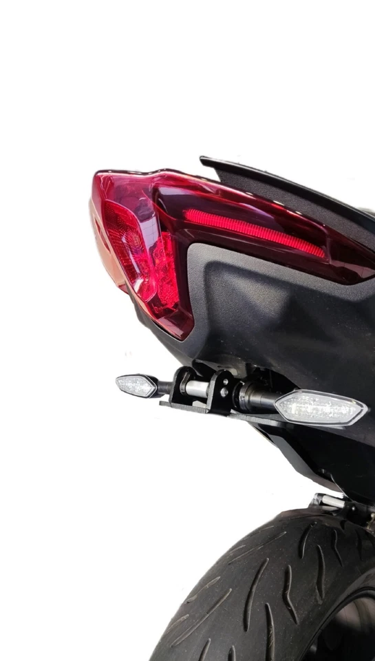 YAMAHA TMAX 560 2020-2021 Tail Tidy FOLDABLE - GREF Innovation - Photo 2/3