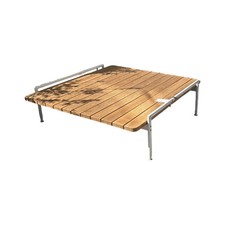 Cassina Outdoor Couchtisch Esosoft 583 Platte Iroko Massiv Gestell Metall 