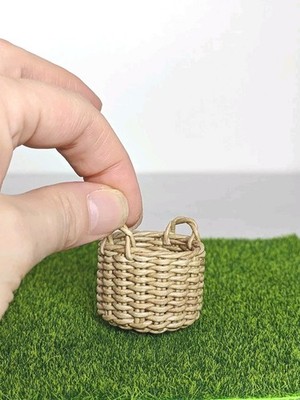 1:12 dollhouse miniature wicker basket. handmade