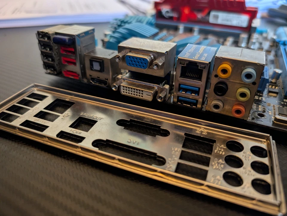 Asus P8Z68- V/Gen3 Motherboard CPU and Ram Combo i5 2500k DDR 3 - Image 3 of 4