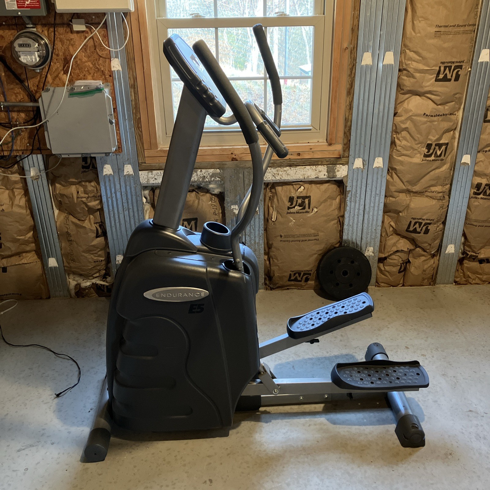 Endurance E5 Elliptical Cross Trainer Commercial Grade Exercise Machine 