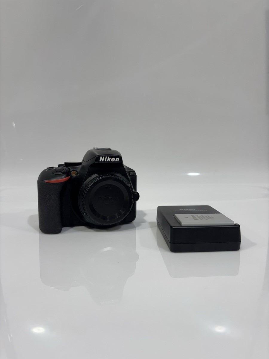 Nikon D5600 DSLR Camera Kit + AF-P 18-55mm VR + AF-P 70-300mm ED
