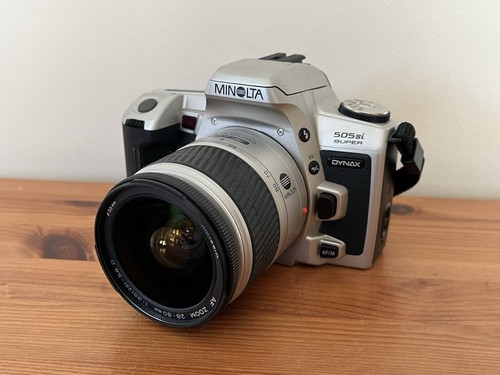 Minolta Dynax 505si Super SLR 35mm Film Camera + 28-80mm AF Zoom Lens - Picture 1 of 10
