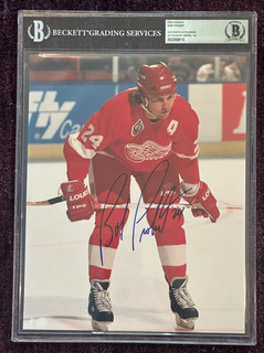 BOB PROBERT Signed Detroit RED WINGS 8 X 10 PHOTO Beckett Encapsulated AUTO 10