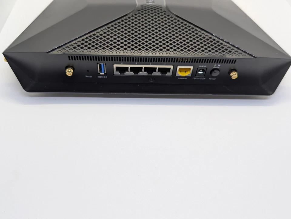 Netgear Nighthawk AX5400 WiFi 6 Router RAX50V2 - Image 2 of 4