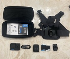 GoPro 10 Black Edition Includes Accessories 2...