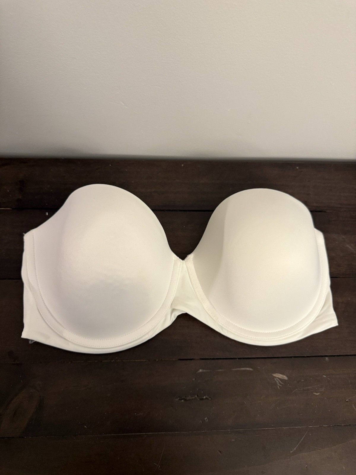 Maidenform Full Coverage White Strapless Bra Remo… - image 1