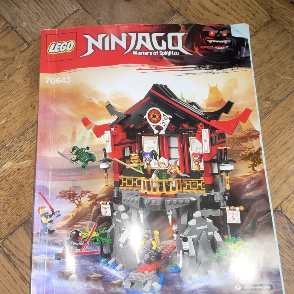 LEGO Ninjago 70643 Temple of Resurrection, photo 2 of 5