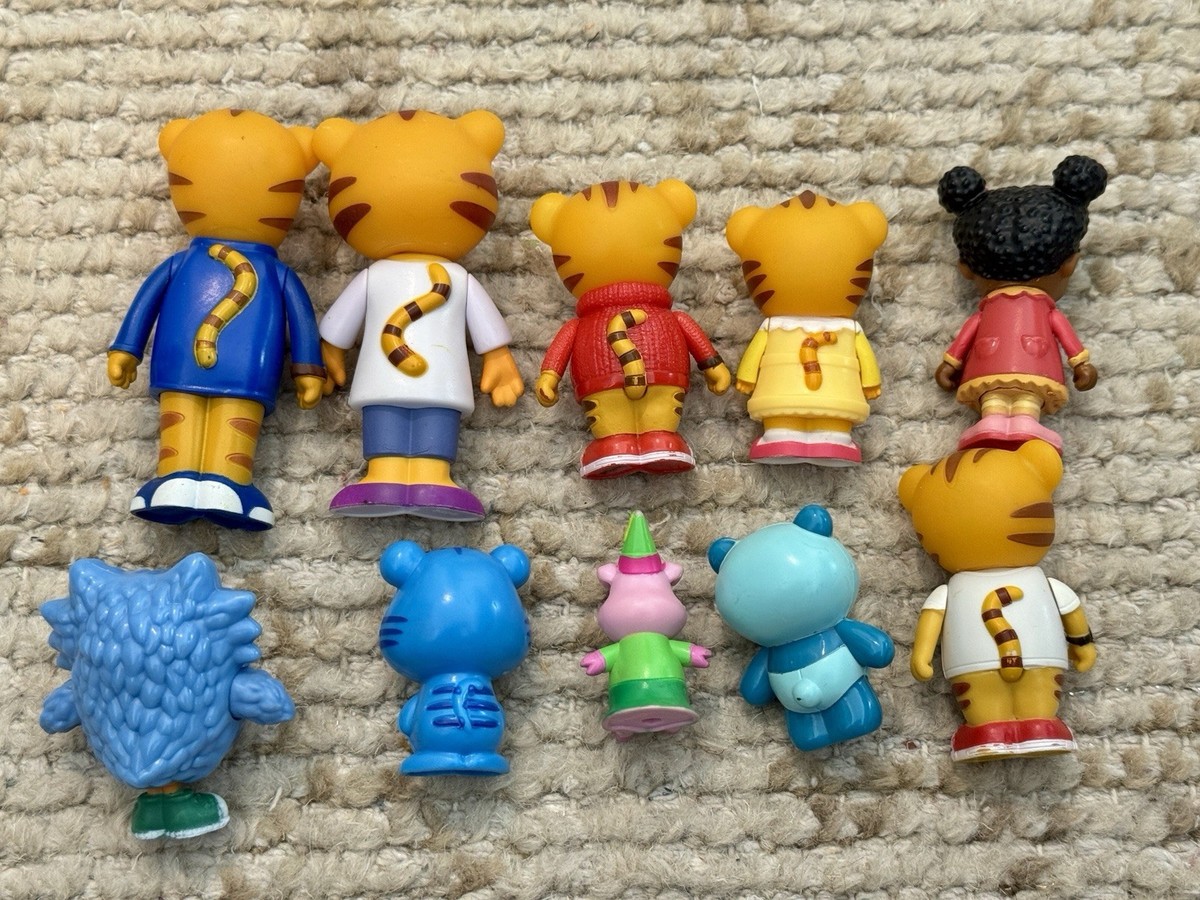 Lot Of 10 Daniel Tiger