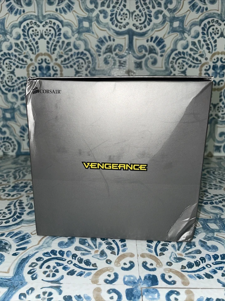 Corsair Vengeance 16gb modules 3000Mhz DDR4 desktop 288 - Image 2 of 4