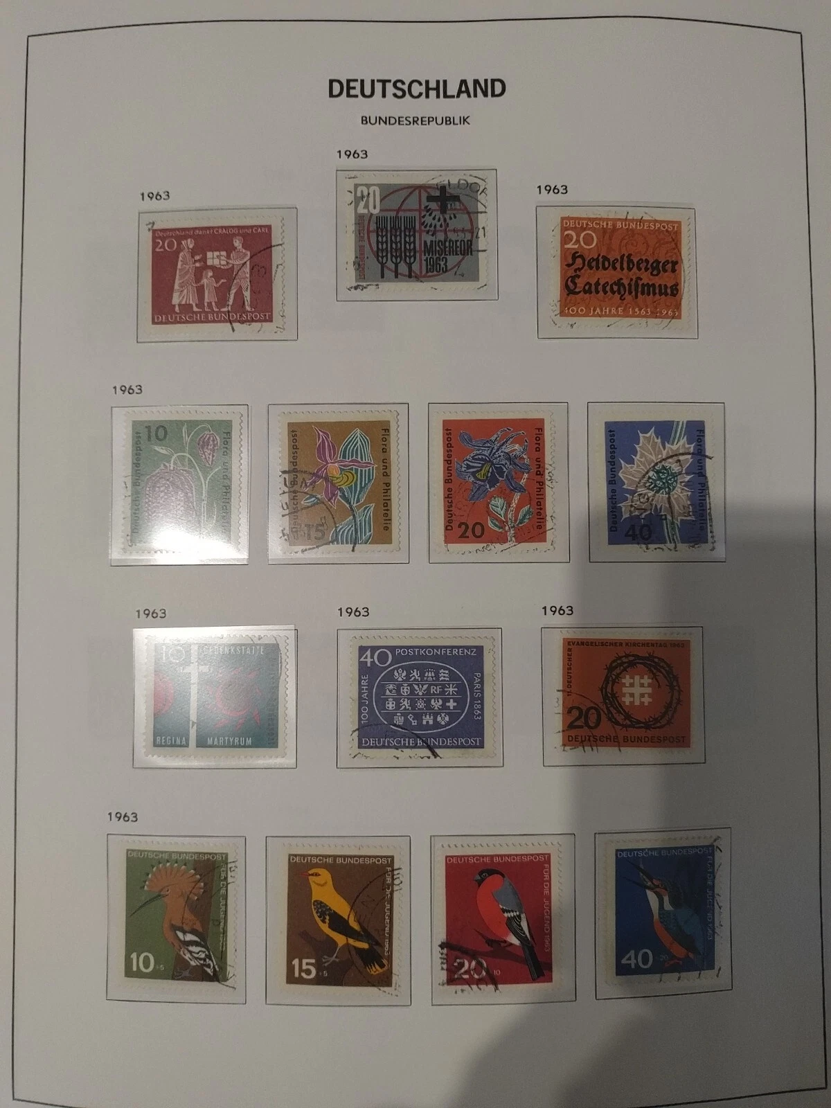 Foto 1 di 2