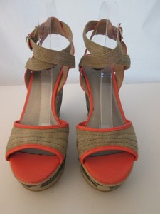 g by guess danna platform wedge sandals