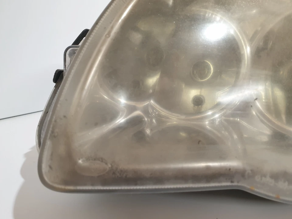 2006 CHRYSLER GRAND VOYAGER (LHD) ПЕРЕДНЯЯ ЛЕВАЯ ФАРА 04857831AC - Изображение 4 из 4