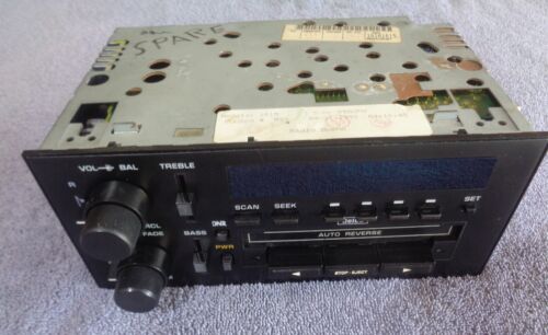 REFURBISHED Genuine GM 88-96 Models Delco Cassette AM FM Stereo Radio w VIDEO - Picture 7 of 21