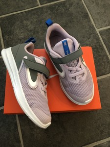 infant 9.5 trainers