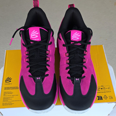 Under Armour Curry Men s Low Top  Basketball Shoes Pink/Black Fits 11.5 Women's
