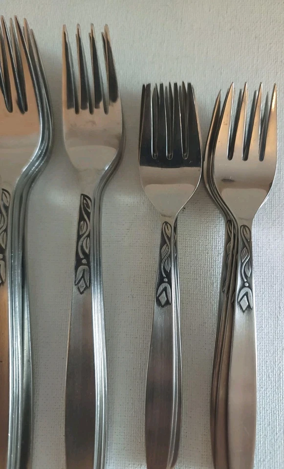 Cuchillos horquillas de tiempo de tulipán vintage Amefa 27 piezas cubiertos de acero inoxidable danés Foto 4 de 4