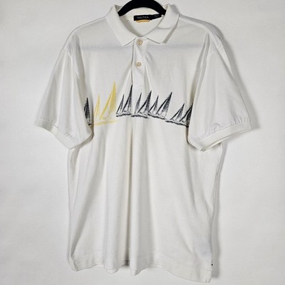 Vintage Y2K Nautica Sailing Nautical Distressed Mens Medium Short