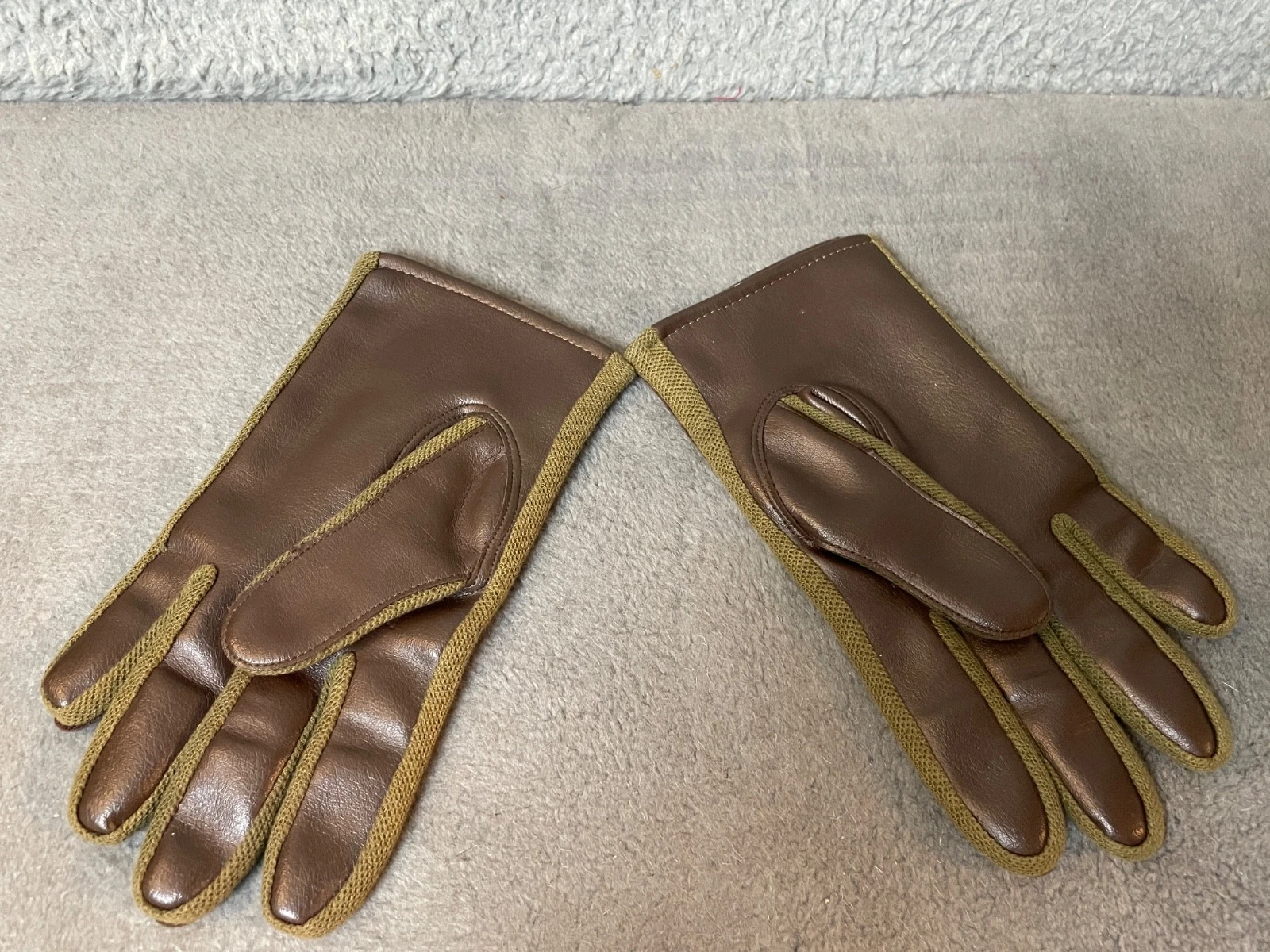 Gloves Mens Brown Medium Leather Cotton Lined Hong Kong