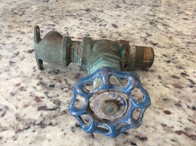 Vintage Solid Brass Quail Spigot Outdoor Garden Hose Water Faucet