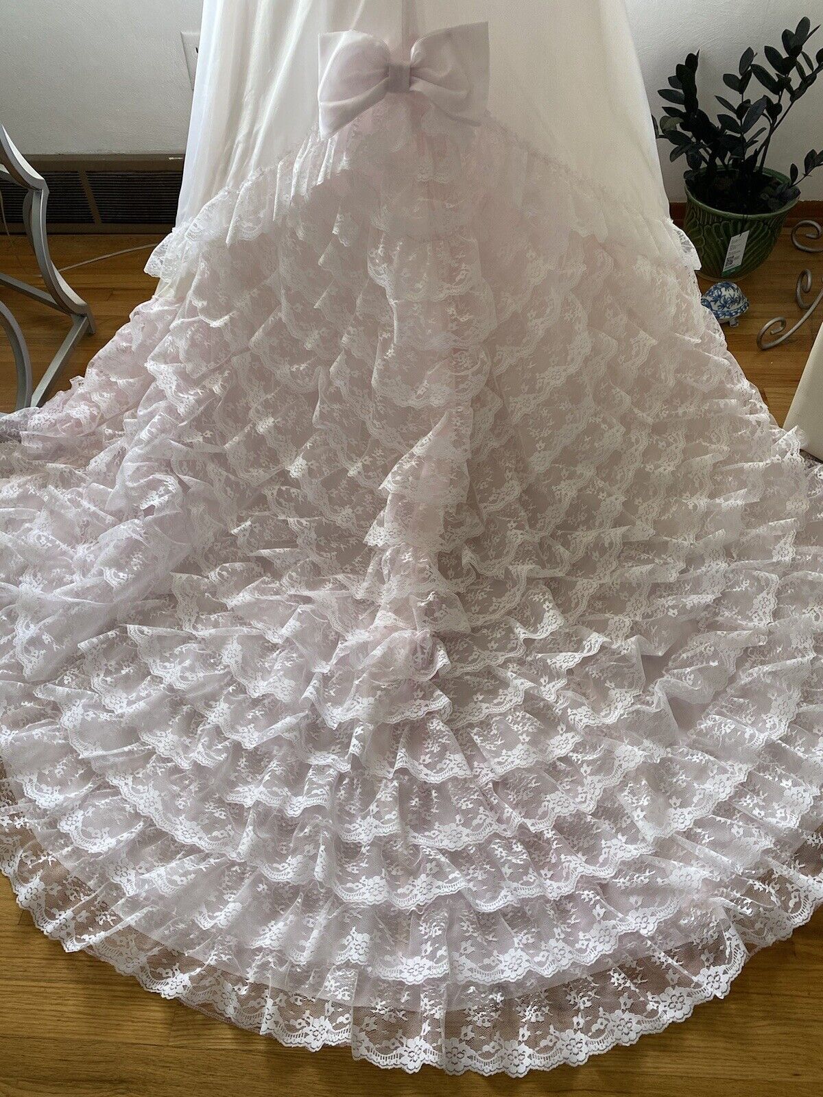 Picture 5 of 11