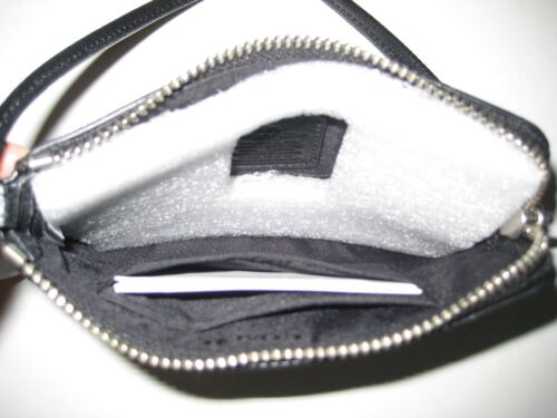 New Coach 64214 Cross Grain Leather Wristlet Small Electronics Carrier/ Wallet - Picture 3 of 3
