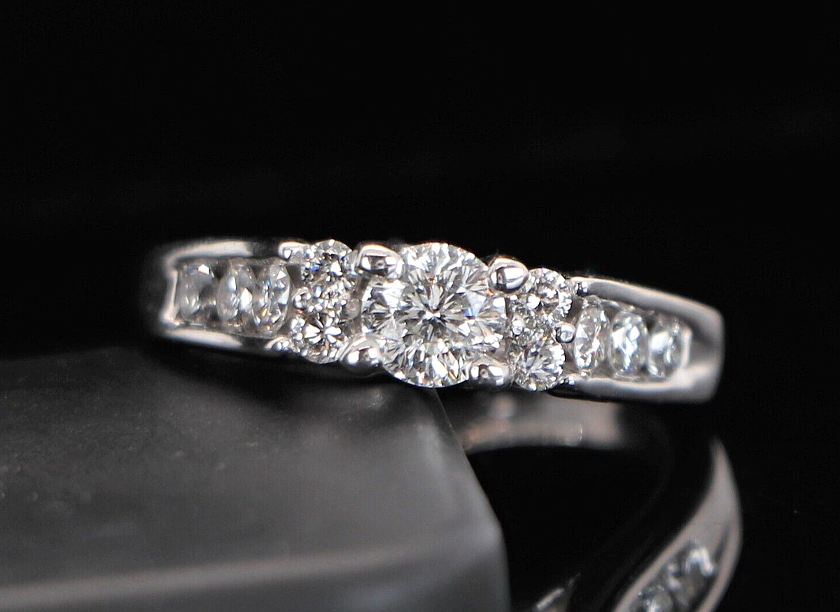 Helzberg Stone Diamond Rings $2,999 Helzberg HDS 14K White