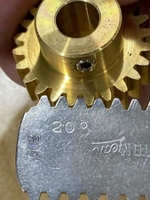 W. M. BERG HEAVY SOLID BRASS SPUR GEAR 20 PITCH 24 TEETH PINION FOR MOTOR SHAFT