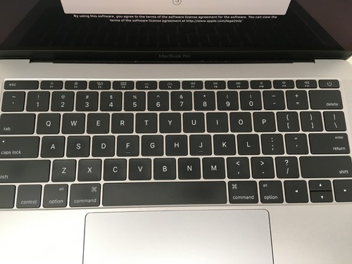 Apple MacBook Pro MLL42LL/A- i5-6360U- 8GB RAM- 256GB SSD- High Sierra - Afbeelding 3 van 12