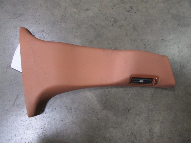 Maserati Quattroporte, RH, Right B-Pillar Trim Panel, Cuoio, Used, P/N 981388008