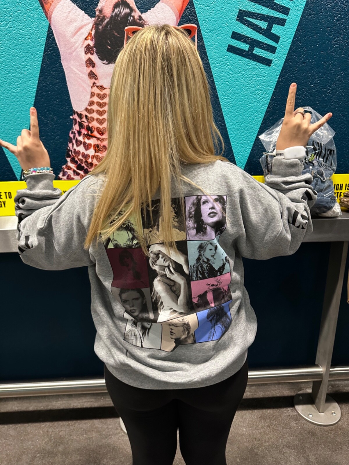 Taylor Swift Eras Tour Grey Quarter Zip jersey Size m