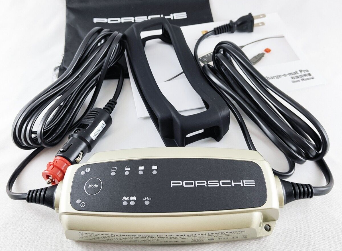 Porsche Genuine Parts CTEK Maintenance and Charger Japanese Specification Used
