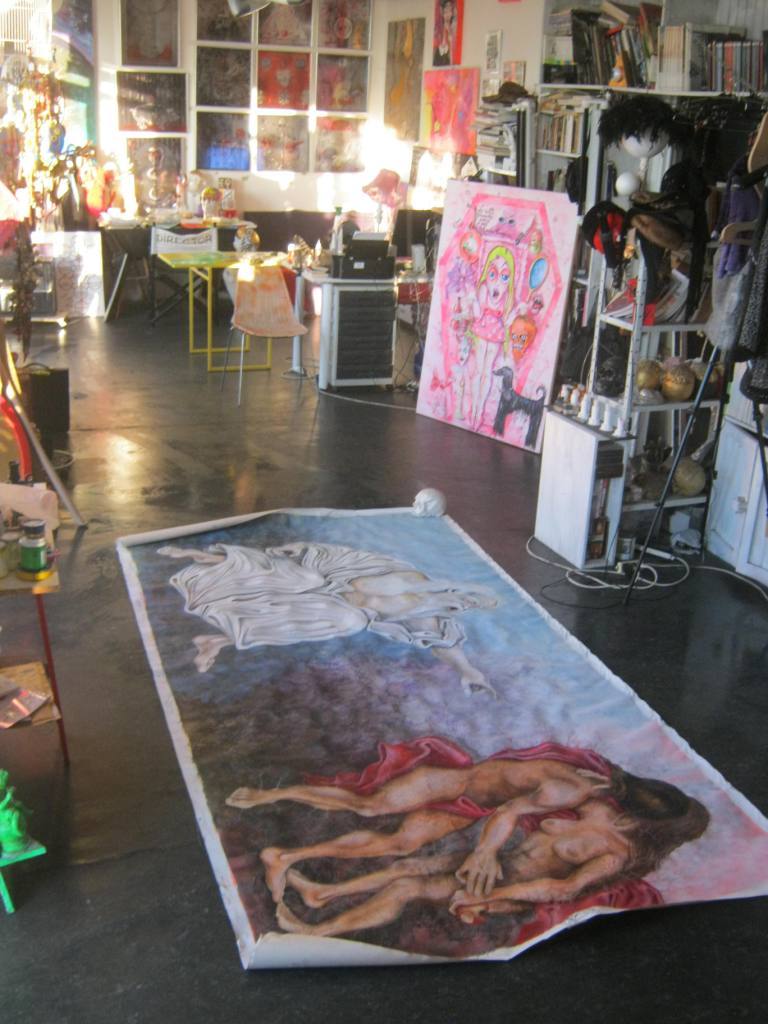 Picture 13 of 24