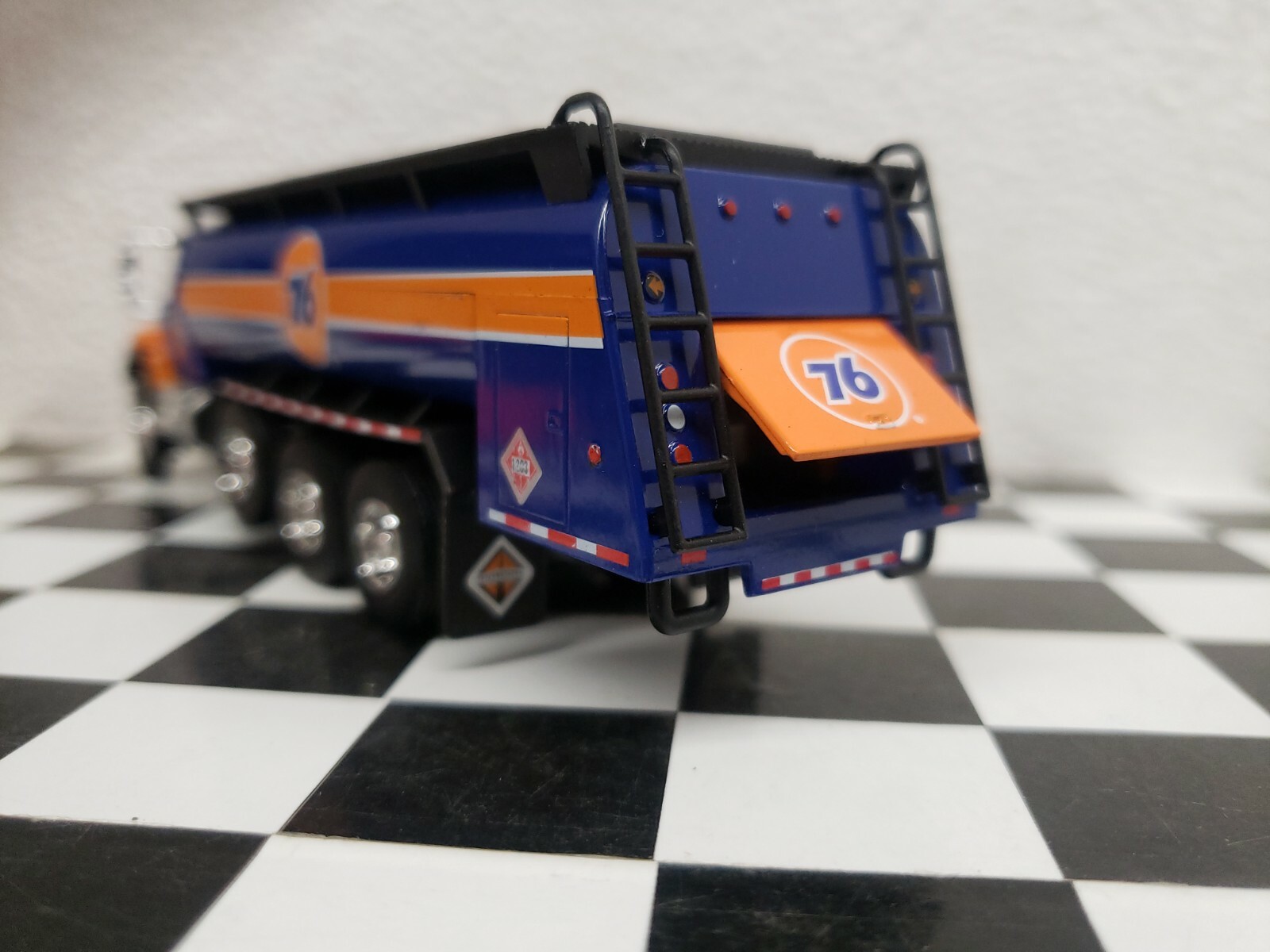 Picture 6 of 12