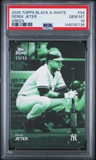 2025 Topps Black & White - Derek Jeter #094 Green /99 psa 10