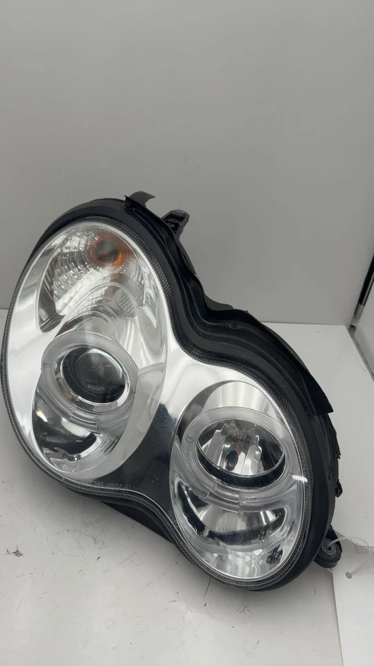 01 02 MERCEDES C-CLASS Headlamp Assembly Mercedes-Benz Right - Image 3 of 4