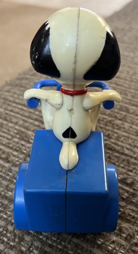1966 Snoopy auf Roller nicht funktionierendes Reibungsspielzeug Peanuts - Bild 2 von 8