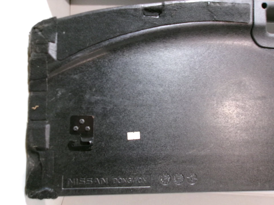 Conjunto de 2 capas de tapete de carga porta-malas Nissan Rogue 2014-2020 fabricante de equipamento original - Imagem 3 de 4