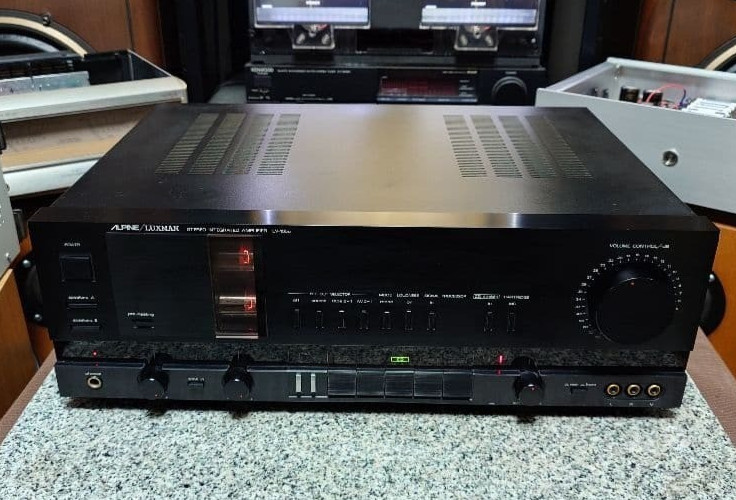 Luxman LV-105 vintage audio equipment - eBay listing photo 4