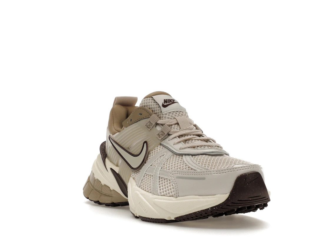 Size 6.5 - Nike V2K Run Light Orewood Brown W for sale