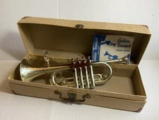 VINTAGE 1952 EMENEE GOLDEN TRUMPET PLASTIC MUSICAL TOY ORIGINAL CASE & SONG BOOK